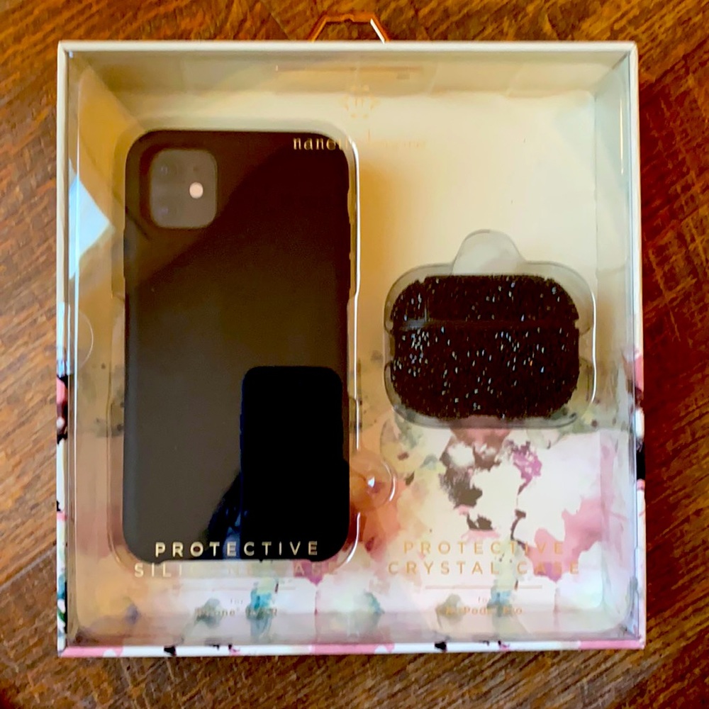 Black Kate spade phone case with AirPods crystal case